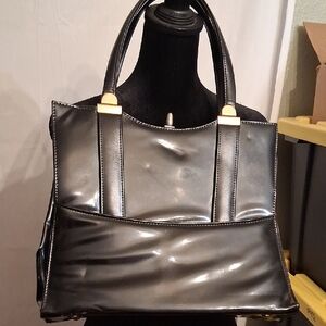 Berne Black Vintage Handbag